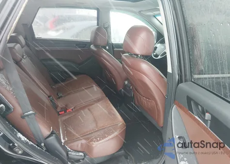 2010 Hyundai Veracruz Limited из США, поврежденный, VIN KM8NU4CC8AU138396